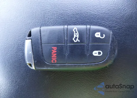 2023 Dodge Challenger Sxt z USA, uszkodzony, nr VIN 2C3CDZAG1PH544213